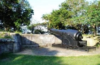 拉塔石炮台