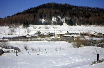 双峰滑雪场