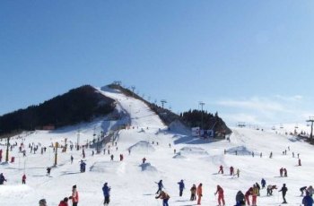 白清寨滑雪场