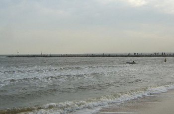 绥中海滩