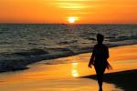三亚湾的日落好看吗？有什么好的观景点？