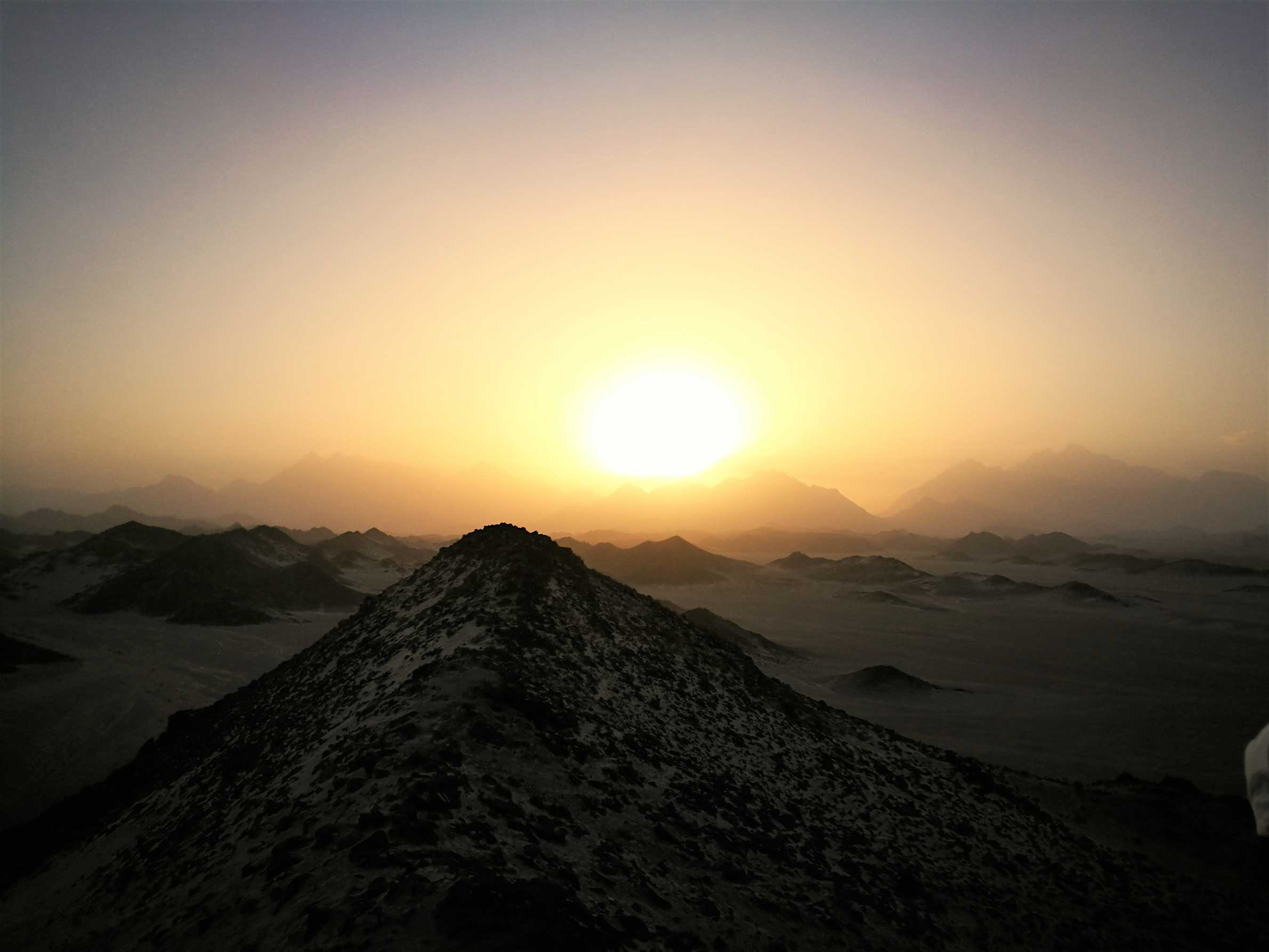 在沙漠如何拍出有逼格的照片？