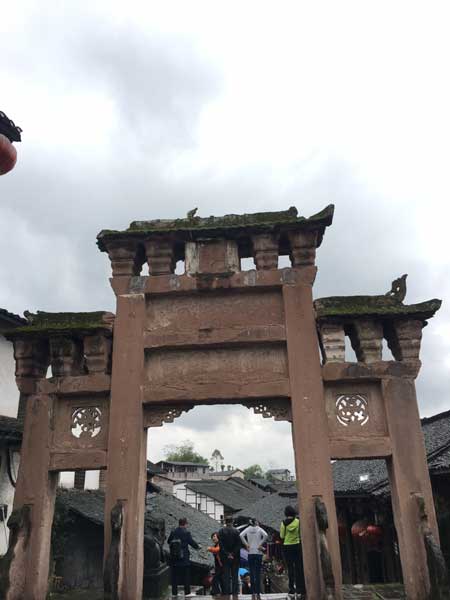 泸州的尧坝古镇旅游区有名吗？是必去的景点吗？